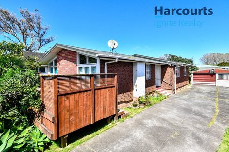 Photo of property in 255 Robertson Road, Mangere East, Auckland, 2024