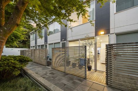 Photo of property in 20g Fisher-point Drive, Auckland Central, Auckland, 1010