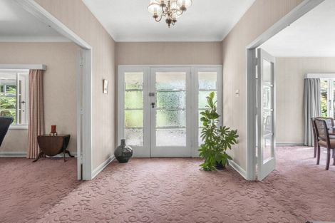 Photo of property in 85 Ludlam Crescent, Woburn, Lower Hutt, 5010