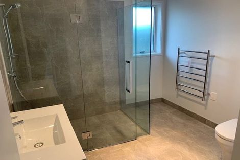 Photo of property in 4d Hamilton Road, Cambridge, 3434