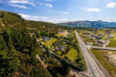 Photo of property in 689 Aubrey Road, Albert Town, Wanaka, 9305