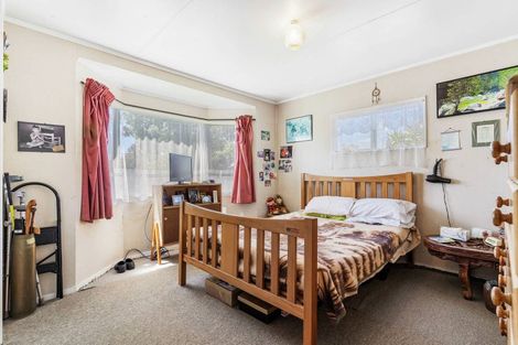 Photo of property in 86 Maplesden Drive, Clendon Park, Auckland, 2103
