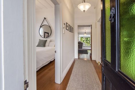 Photo of property in 6 Kapai Road, Devonport, Auckland, 0624