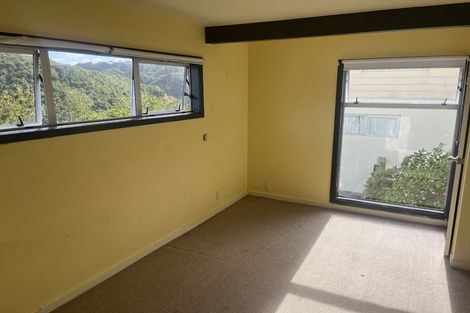Photo of property in 51c Mandalay Terrace, Khandallah, Wellington, 6035