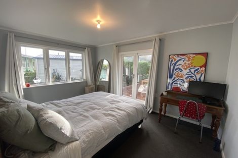 Photo of property in 3 Upham Street, Havelock North, 4130