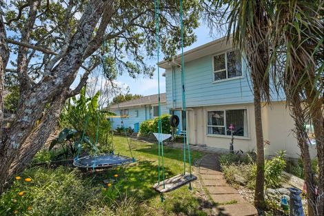 Photo of property in 60 Forest Hill Road, Henderson, Auckland, 0612