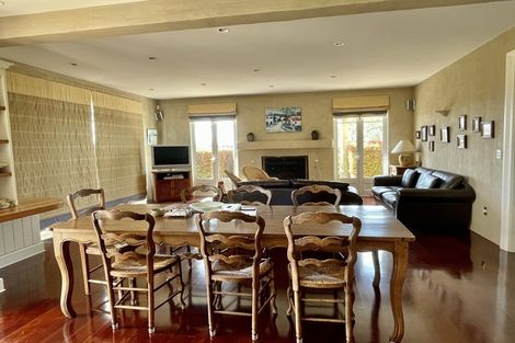 Photo of property in 215 Broomfields Road, Whitford, Howick, 2571