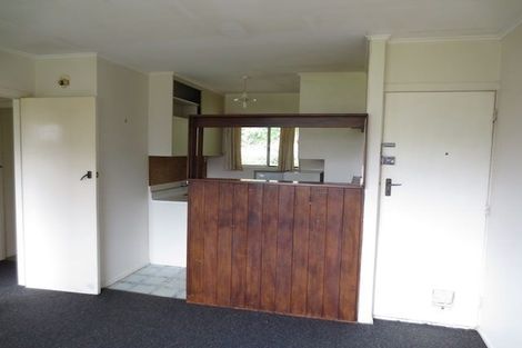 Photo of property in 2/132 Curtis Street, Northland, Wellington, 6012