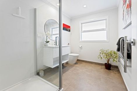 Photo of property in 98a Harakeke Drive, Wharewaka, Taupo, 3330