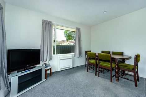 Photo of property in 2/28 Grampian Street, Casebrook, Christchurch, 8051