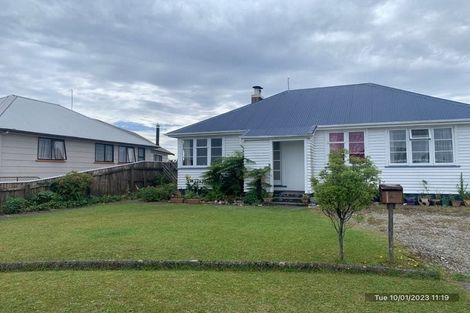 Photo of property in 18 Gothard Place, Westport, 7825