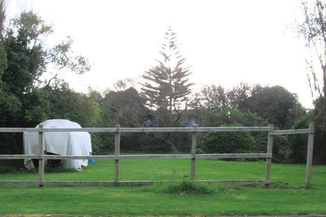 Photo of property in 55 Waimea Road, Waikanae Beach, Waikanae, 5036