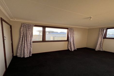 Photo of property in 9 Ballantrae Street, Wallacetown, 9816