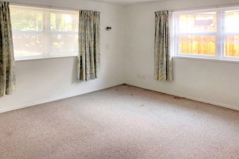Photo of property in 99 Te Atatu Road, Te Atatu South, Auckland, 0610