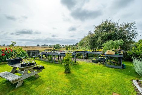 Photo of property in 12 James Street, Waimate, 7980