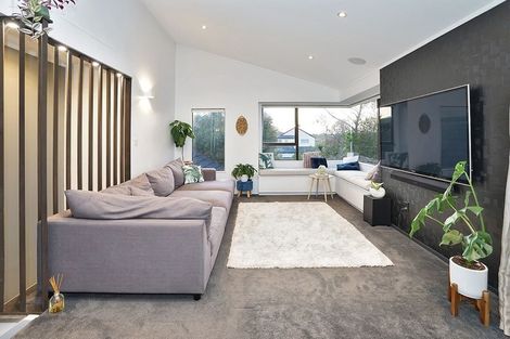 Photo of property in 10b Burn-murdoch Street, St Andrews, Hamilton, 3200