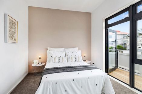Photo of property in Pirie Street Townhouses, 12/35 Pirie Street, Mount Victoria, Wellington, 6011