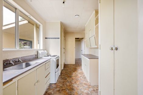 Photo of property in 2 Gilbert Street, Amberley, 7410