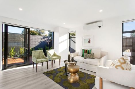 Photo of property in 9 Albemarle Street, Sydenham, Christchurch, 8023