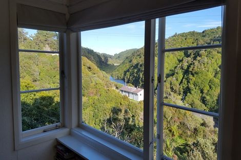 Photo of property in 48 Moana Road, Kelburn, Wellington, 6012