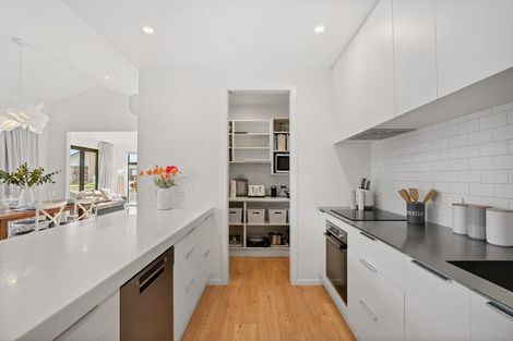 Photo of property in 37 Wallis Drive, Cromwell, 9310