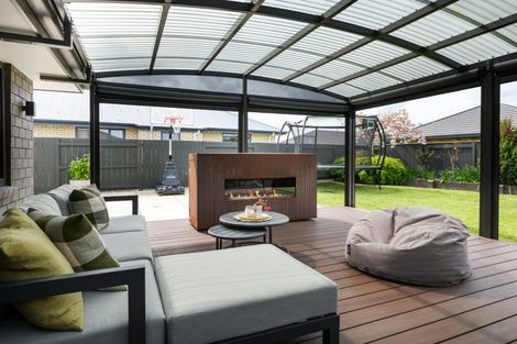 Photo of property in 45 Liberty Grove, Kelvin Grove, Palmerston North, 4414