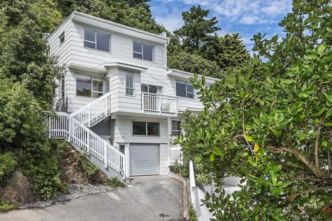 Photo of property in 2/59 Hungerford Road, Houghton Bay, Wellington, 6023