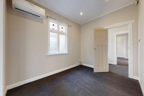 Photo of property in 72 Ross Street, Kilbirnie, Wellington, 6022