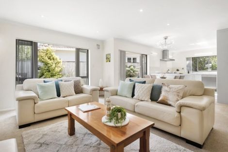 Photo of property in 89a Cambridge Terrace, Waterloo, Lower Hutt, 5011