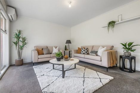 Photo of property in 2/39 Tawhiri Road, One Tree Hill, Auckland, 1061