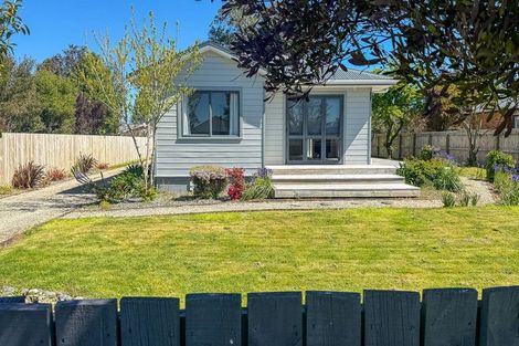 Photo of property in 23 Charles Street, Carterton, 5713