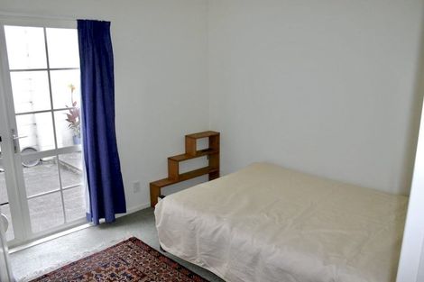 Photo of property in 4a Macdonald Crescent, Te Aro, Wellington, 6011