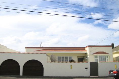 Photo of property in 42 Trent Street, Island Bay, Wellington, 6023