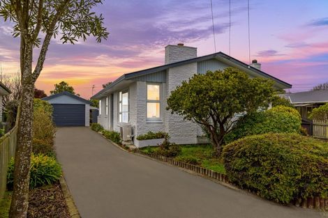 Photo of property in 43 Stackhouse Avenue, Bishopdale, Christchurch, 8053