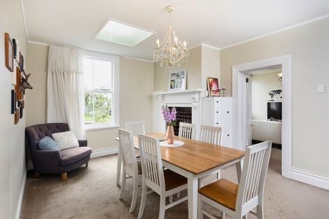 Photo of property in 12 Neesons Way, Glendene, Auckland, 0602