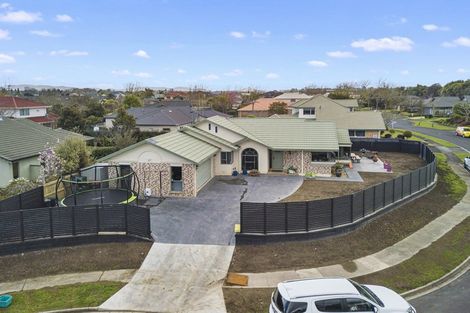 Photo of property in 4 Makepeace Place, Flagstaff, Hamilton, 3210