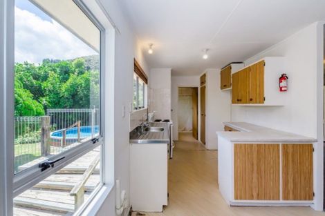 Photo of property in 59 Ruahine Street, Paraparaumu, 5032