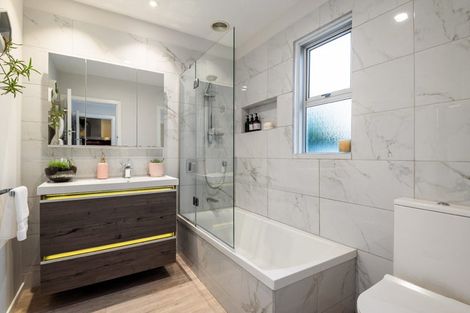 Photo of property in 25 Mewburn Avenue, Mount Eden, Auckland, 1024