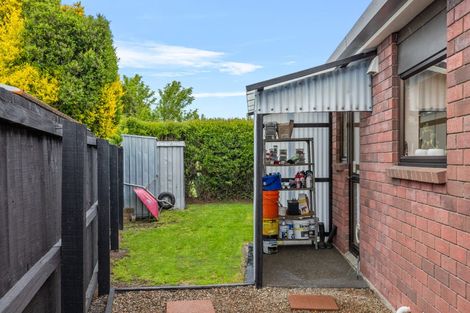 Photo of property in 6b Dickson Crescent, Hornby, Christchurch, 8042