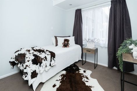 Photo of property in 36 Mears Road, St Andrews, Hamilton, 3200