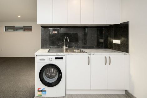 Photo of property in 2 Dickson Crescent, Hornby, Christchurch, 8042