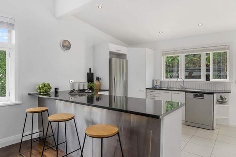 Photo of property in 157 Landscape Road, Mount Eden, Auckland, 1024