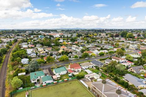 Photo of property in 13 Bell Street, Hamilton East, Hamilton, 3216