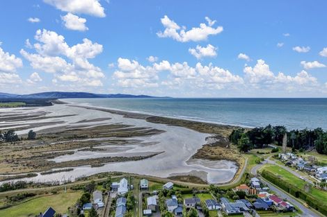 Photo of property in 97b Park Terrace, Waikuku Beach, 7473