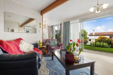 Photo of property in 2/30 Summit Drive, Torbay, Auckland, 0630