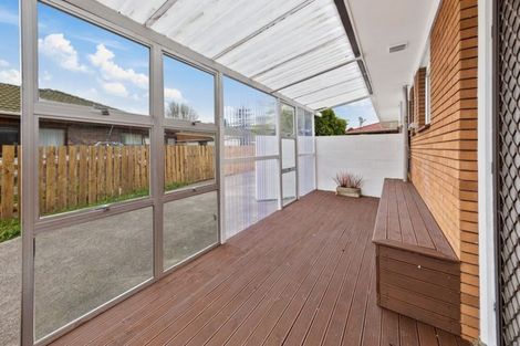 Photo of property in 2/9 Dreifuss Place, Mangere East, Auckland, 2024
