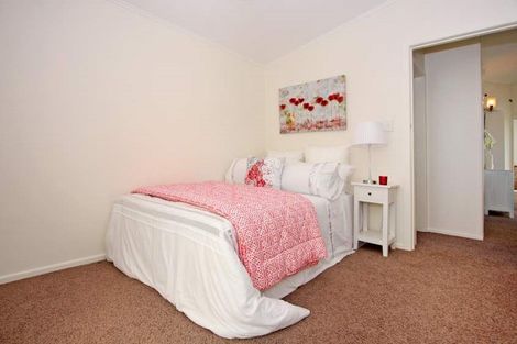 Photo of property in 30 Rothery Road, Hillpark, Auckland, 2102