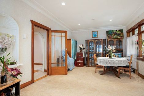 Photo of property in 17 Jasper Avenue, Mount Roskill, Auckland, 1041