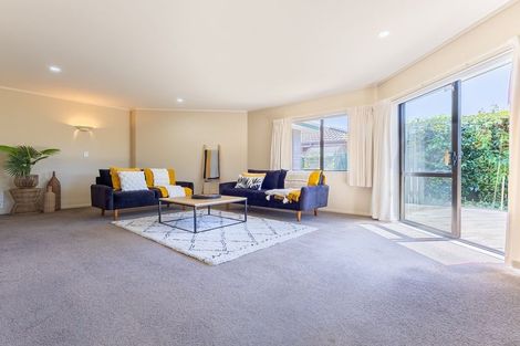 Photo of property in 86 Parata Street, Waikanae, 5036