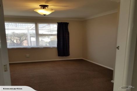 Photo of property in 6 Norrie Street, Redwood, Christchurch, 8051